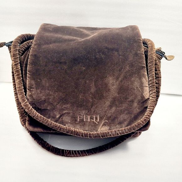 Pitti Suede Shoulder Bag - Picture 8 of 9